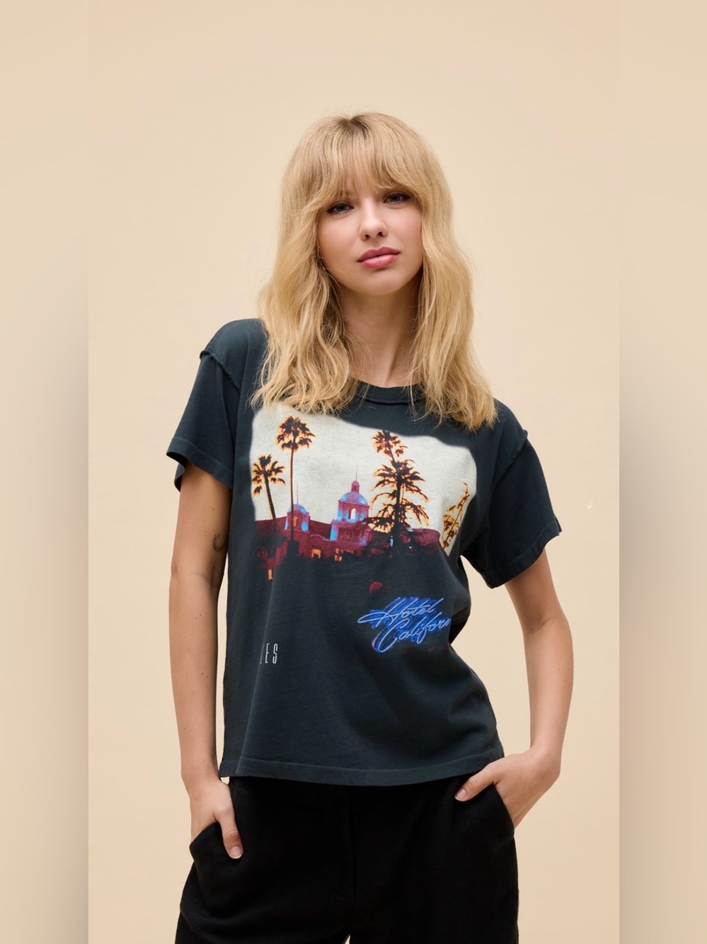 Daydreamer Eagles Hotel California Reverse GF Tee - Picture 2 of 6